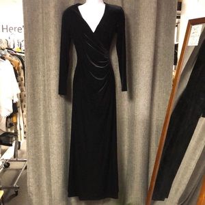 STUNNING TADASHI SHOJI BLACK VELVET RUCHED LONG SLEEVE MAXI DRESS GOWN SMALL